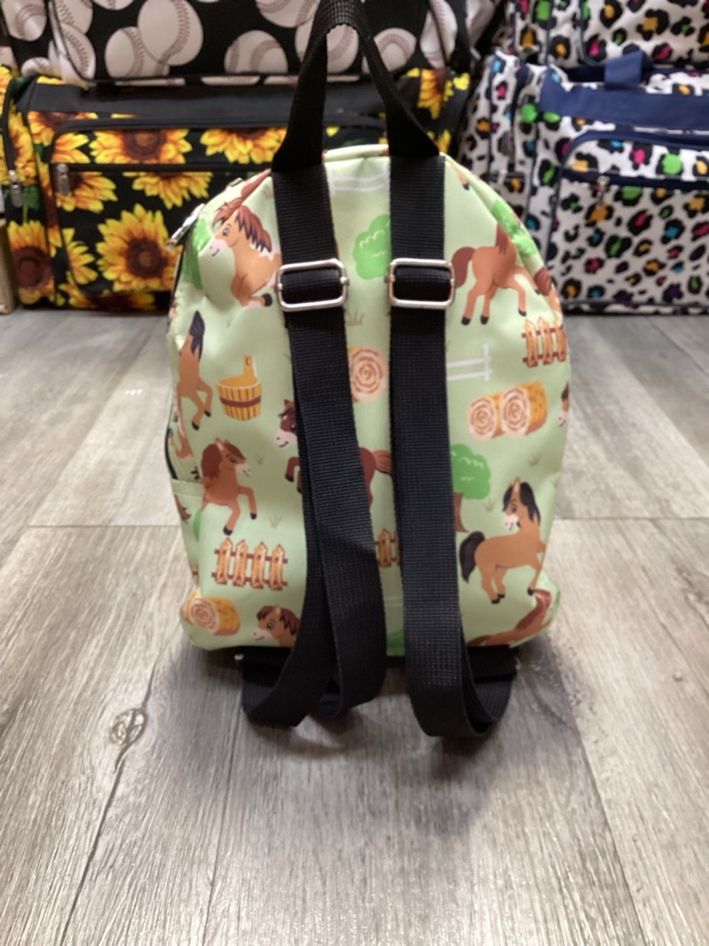 Small Horse Backpack - Picture 3 of 3